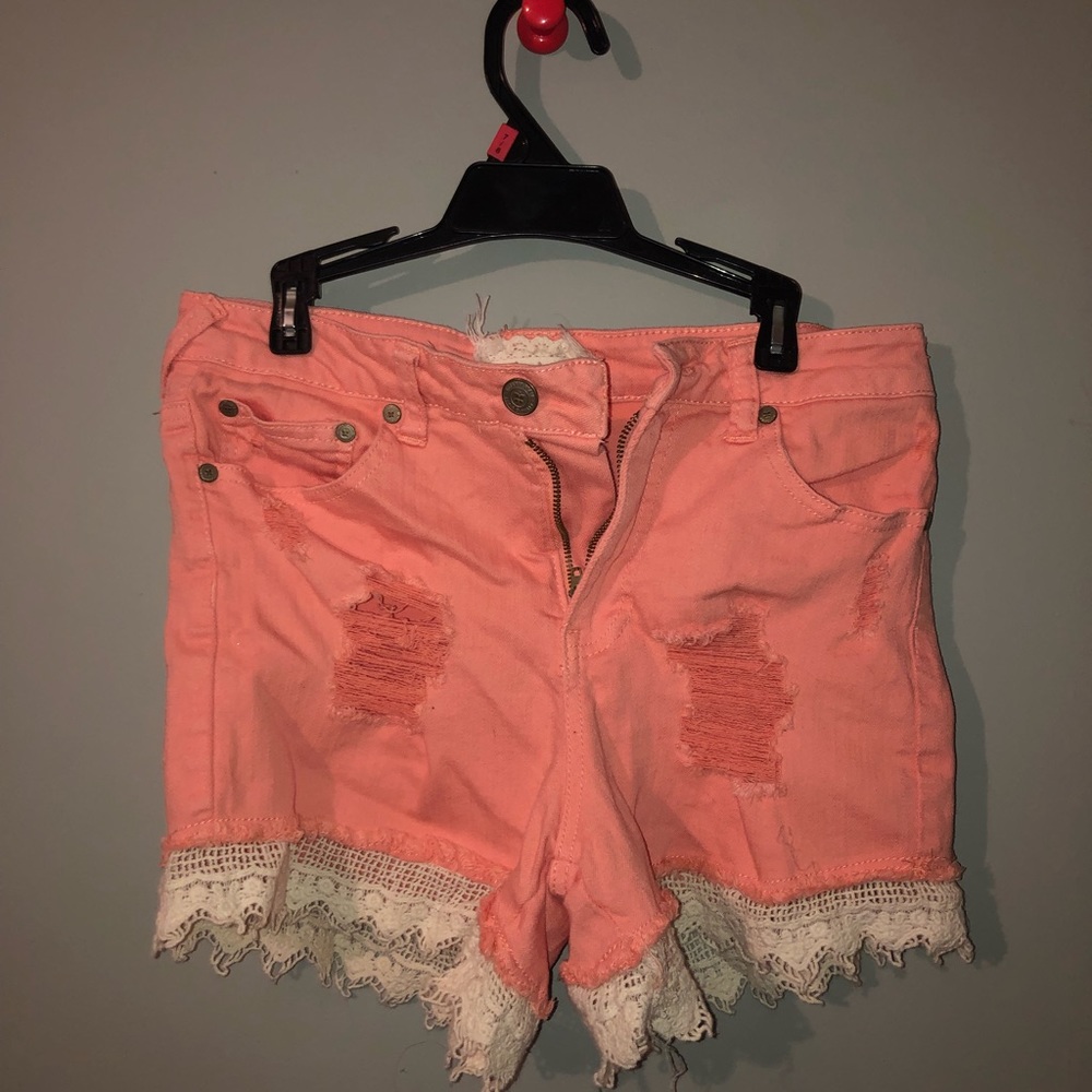 super cute pink altar’d state shorts
